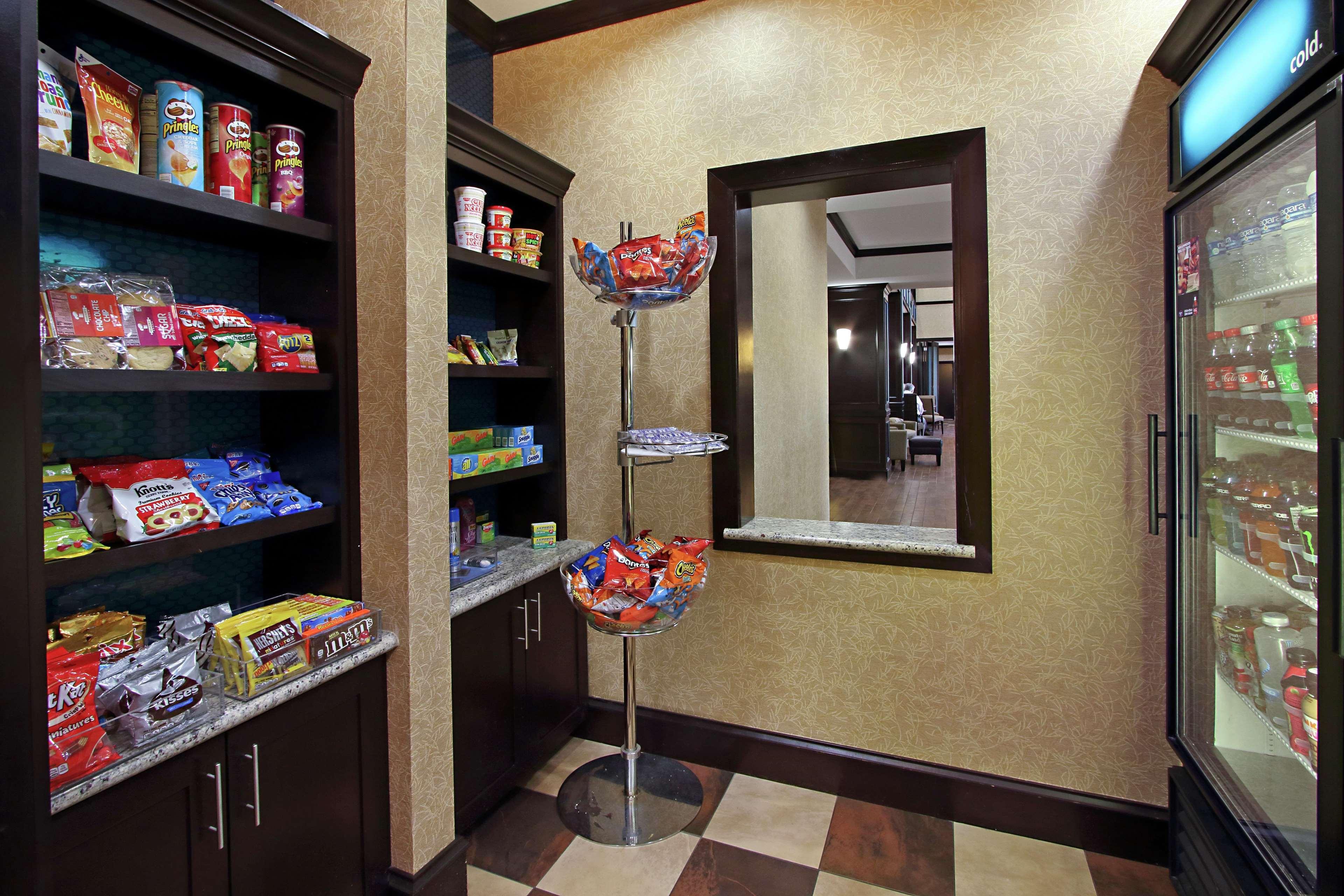 Hampton Inn&Suites Buffalo Extérieur photo