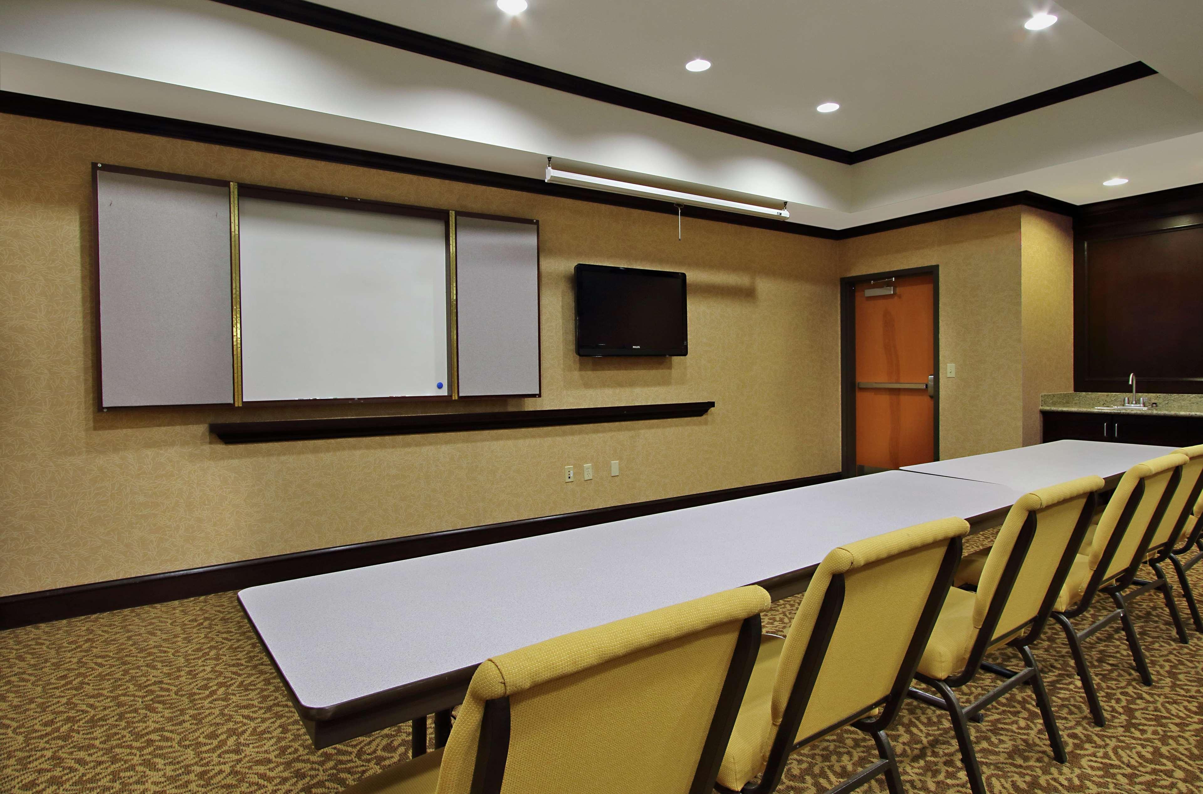 Hampton Inn&Suites Buffalo Extérieur photo