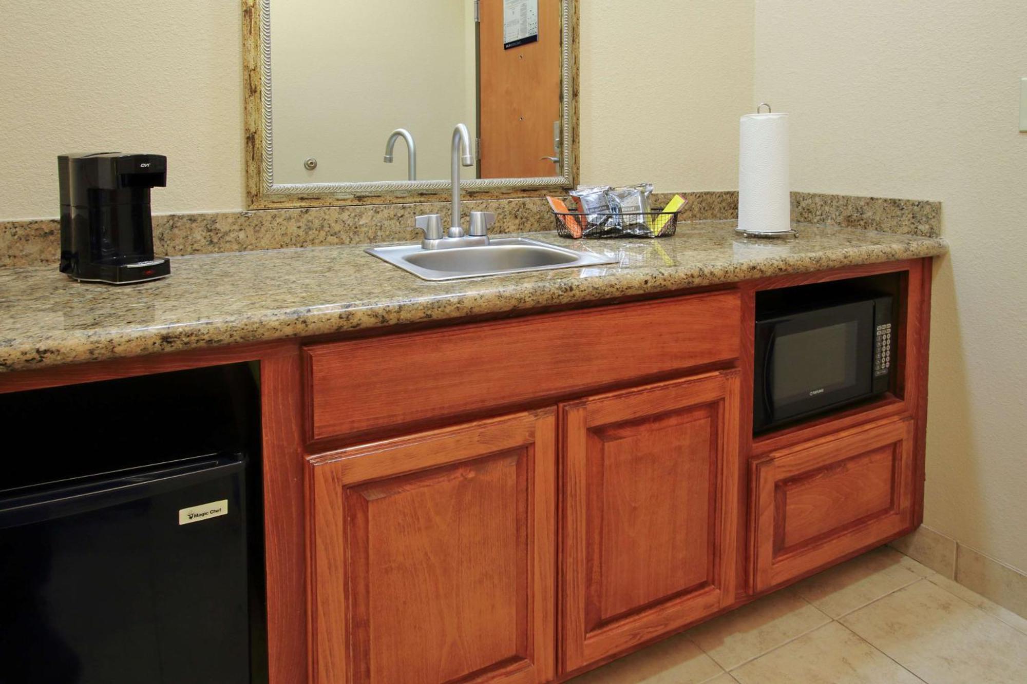 Hampton Inn&Suites Buffalo Extérieur photo